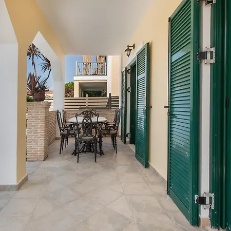 Villa Anogia Laganas