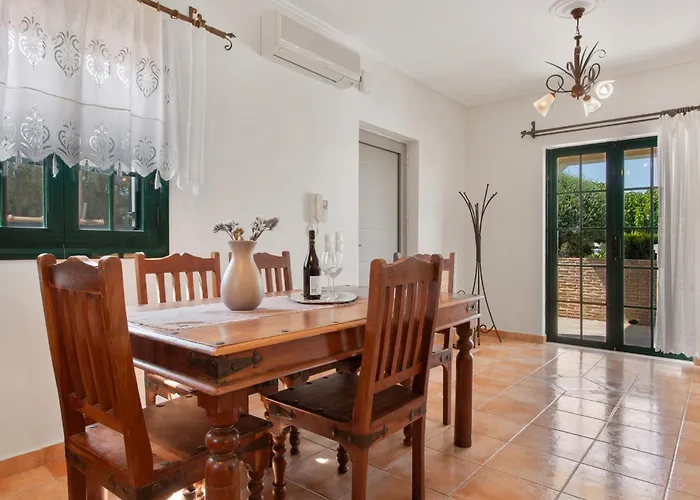 Anogia Villa Laganas